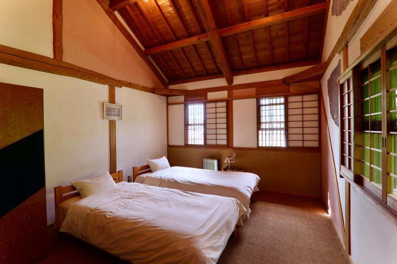 Guest House Eleven Village Fukiya Exteriör bild